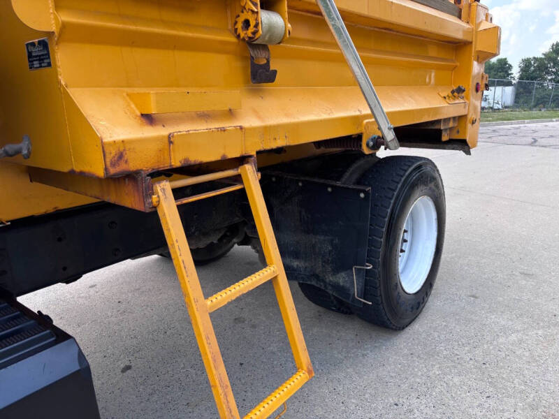 2009 International WorkStar 7400
