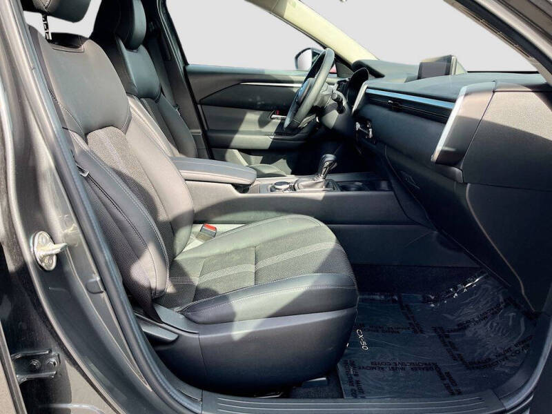 2024 Mazda CX-50 2.5 S Select