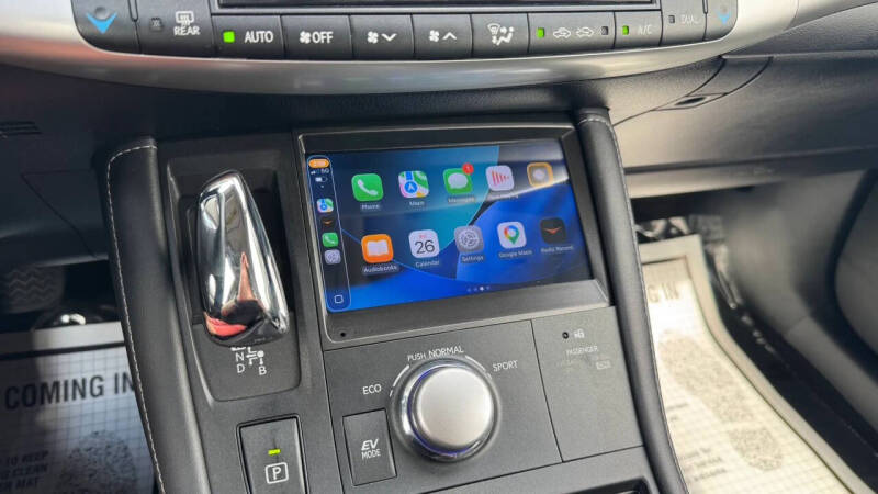 2013 Lexus CT 200h
