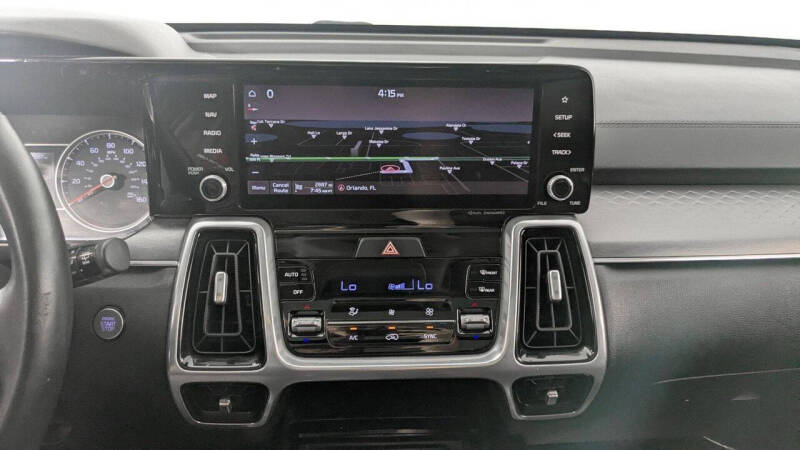 2022 Kia Sorento SX
