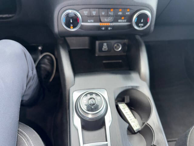 Gray 2024 Ford Escape Active Active 4dr SUV 24