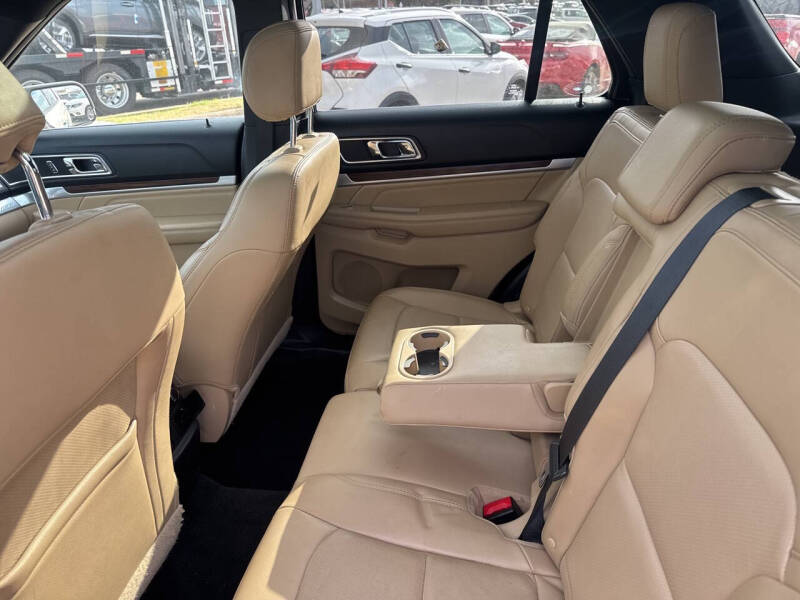 2017 Ford Explorer Limited