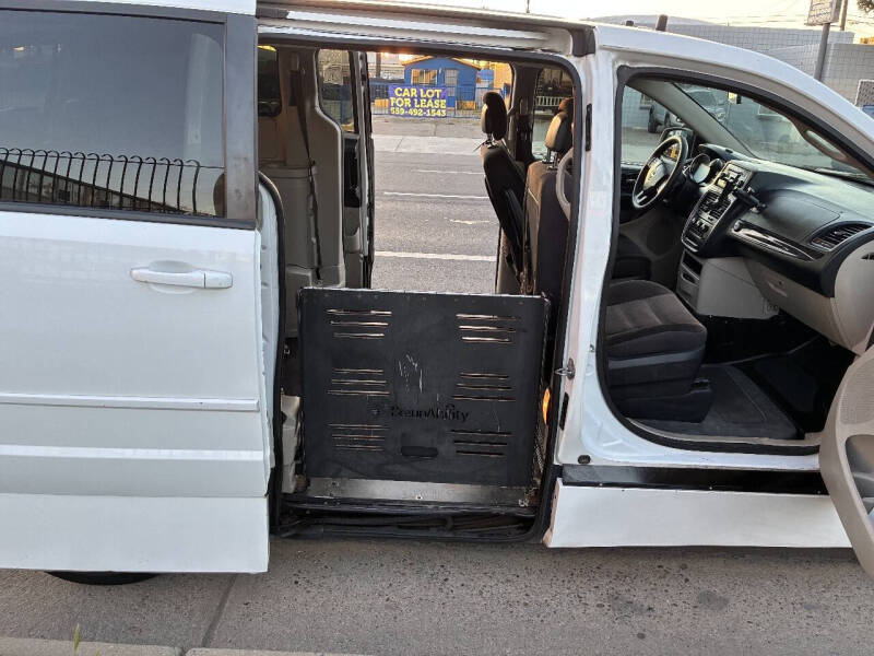 2017 Dodge Grand Caravan SE