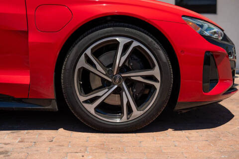 2023 Audi e-tron GT quattro Prestige