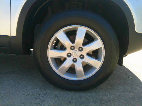 2011 Kia Sorento LX