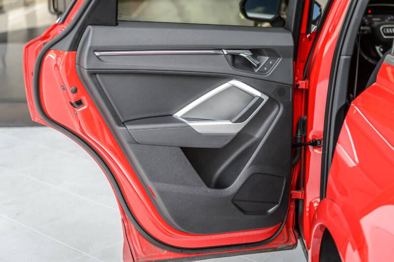 2021 Audi Q3 quattro S line Prem Plus 45 TFSI