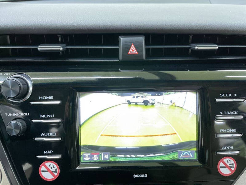 2020 Toyota Camry LE