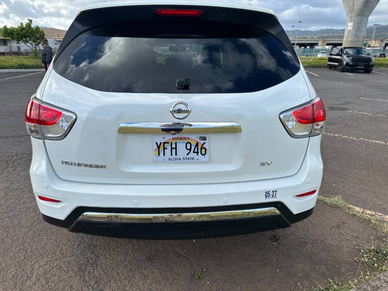 2015 Nissan Pathfinder SV