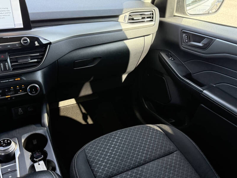 2024 Ford Escape Active