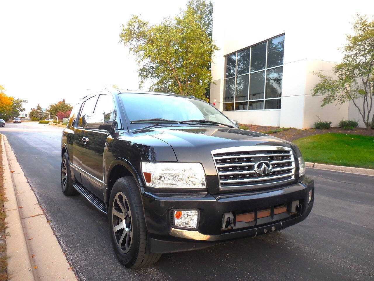 2010 INFINITI QX56 for sale at Genuine Motors in Schaumburg, IL