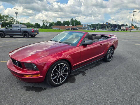 2005 Ford Mustang V6 Premium