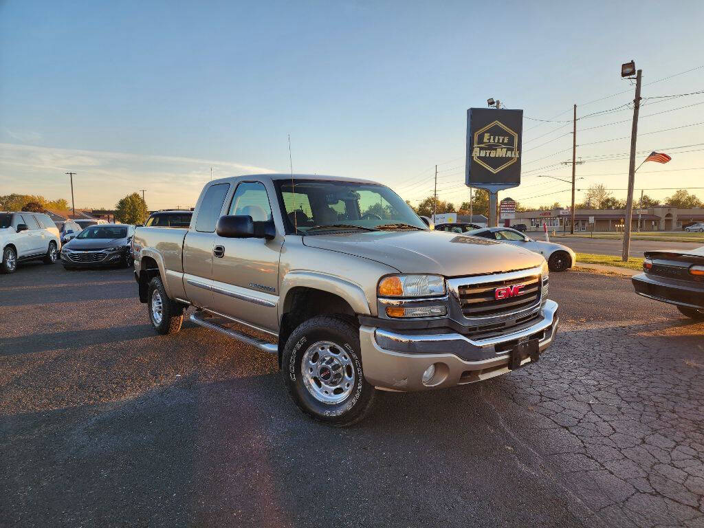 2004 GMC Sierra 2500HD For Sale In Springfield, IL