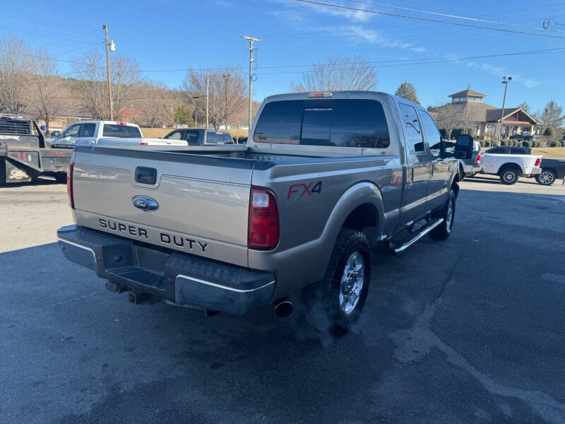 2014 Ford F-250 Super Duty Lariat photo 6