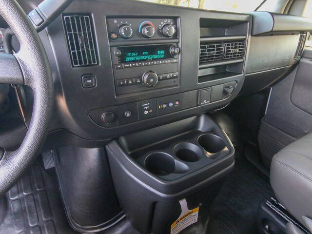 2026 GMC Savana 2500