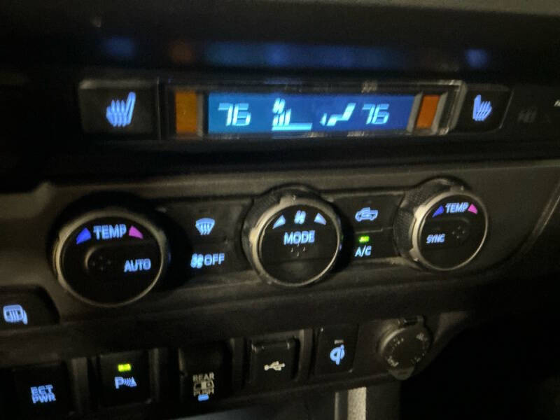 2020 Toyota Tacoma TRD Sport