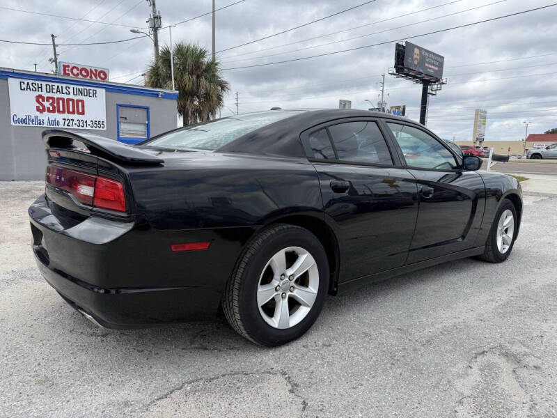 2013 Dodge Charger SE