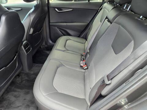 2025 Kia Niro EX