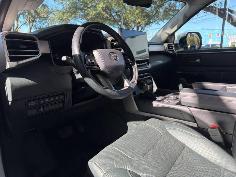 2023 Toyota Tundra Limited HV