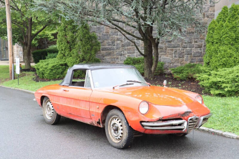 1966 Alfa Romeo Spider for sale at Gullwing Motor Cars Inc in Astoria NY