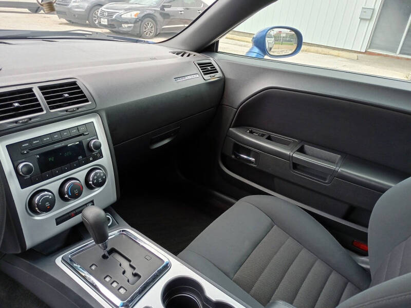 2010 Dodge Challenger SE
