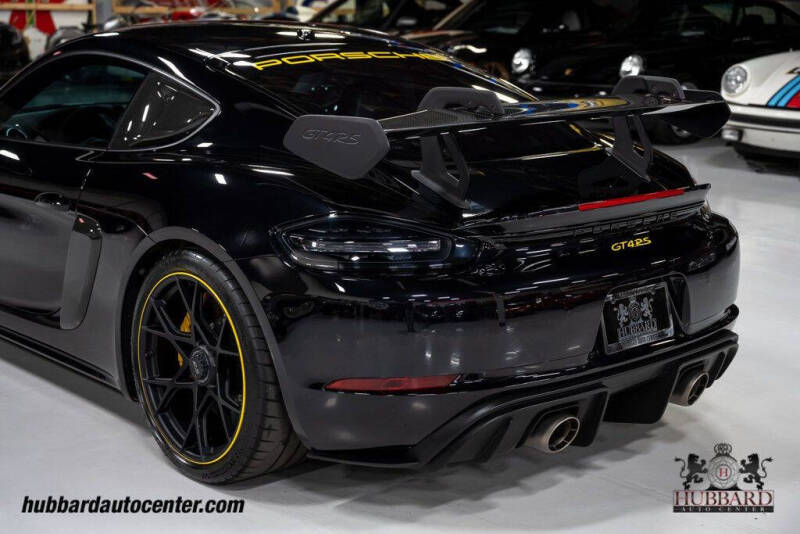 2023 Porsche 718 Cayman GT4 RS