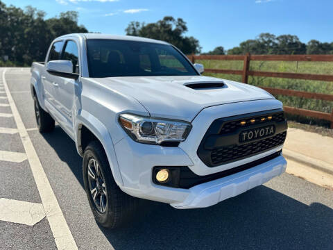 2019 Toyota Tacoma for sale at Worry Free Auto Sales LLC in Woodstock GA