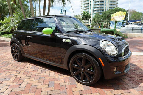 2010 MINI Cooper for sale at Choice Auto Brokers in Fort Lauderdale FL