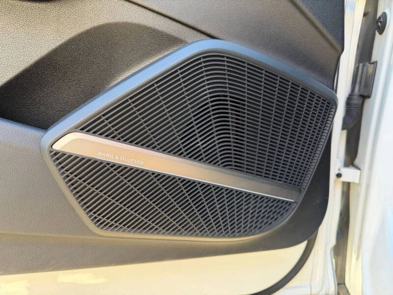 2019 Audi Q5 quattro Prestige 45 TFSI