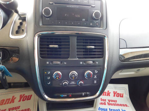 2013 Dodge Grand Caravan SE