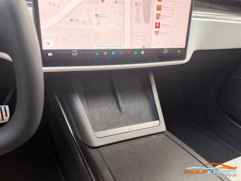 2022 Tesla Model S Plaid