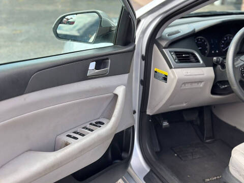 2015 Hyundai Sonata SE