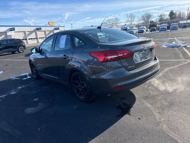 2016 Ford Focus SE