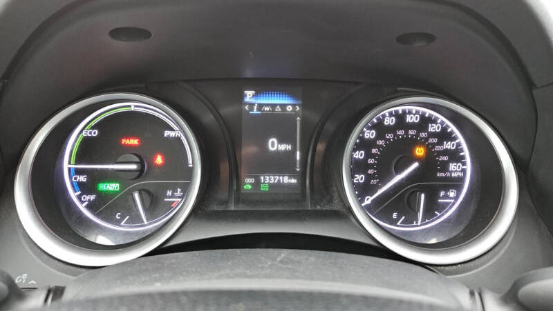 2021 Toyota Camry Hybrid LE