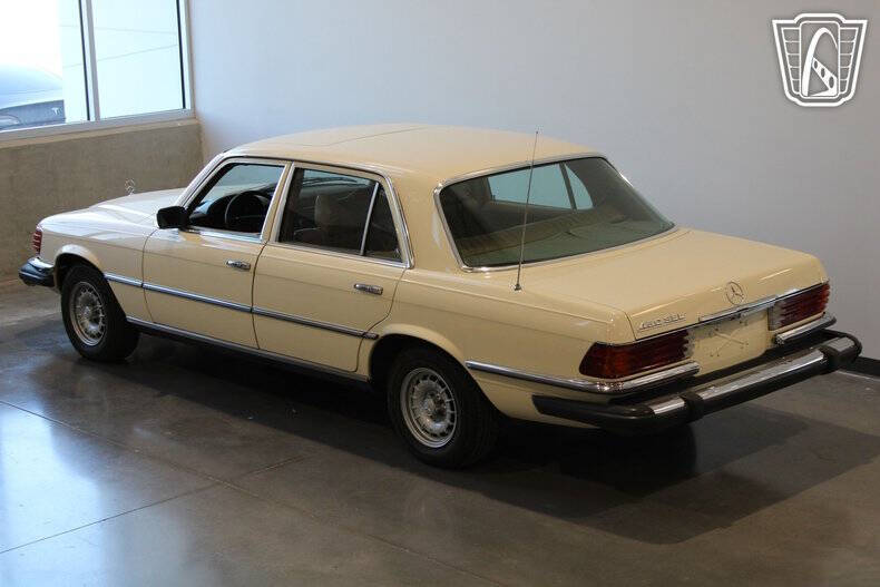 1980 Mercedes-Benz 450-Class