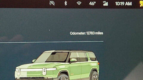 2023 Rivian R1S Adventure