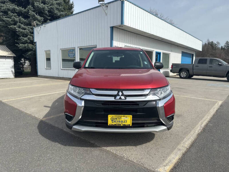 2016 Mitsubishi Outlander ES