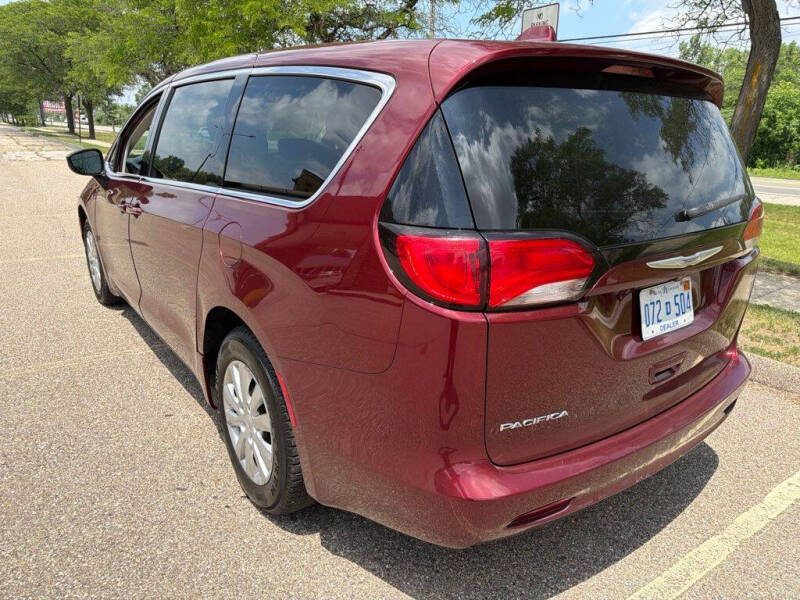 2019 Chrysler Pacifica LX