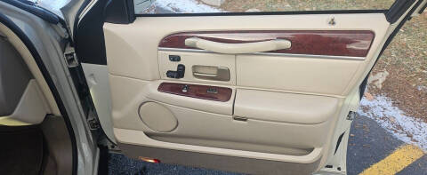 2004 Lincoln Town Car Ultimate