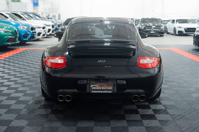 2012 Porsche 911 Carrera 4