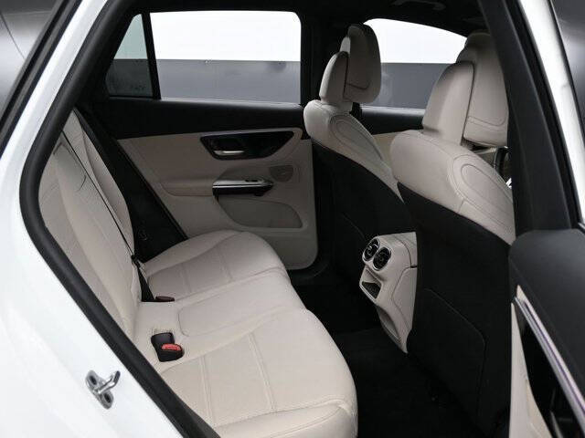 2023 Mercedes-Benz GLC GLC 300