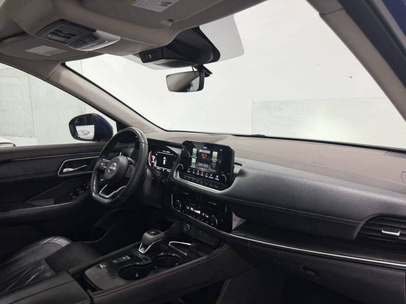 2022 Nissan Rogue Platinum