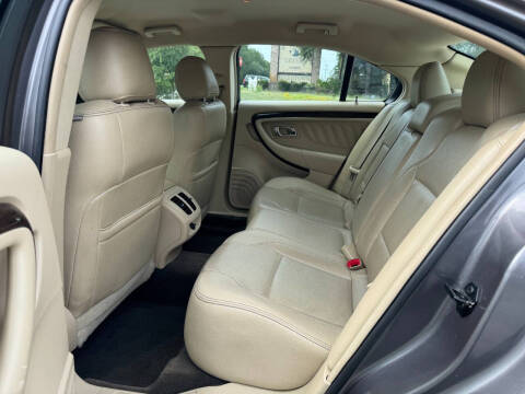 2013 Ford Taurus Limited