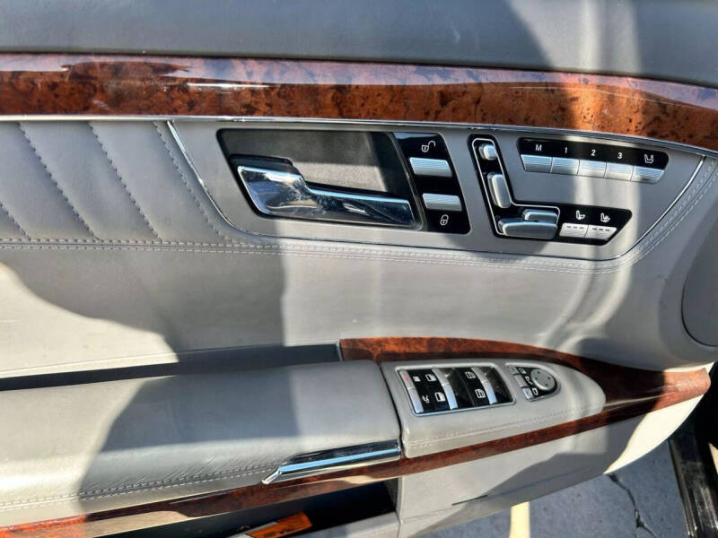 2009 Mercedes-Benz S-Class S 600