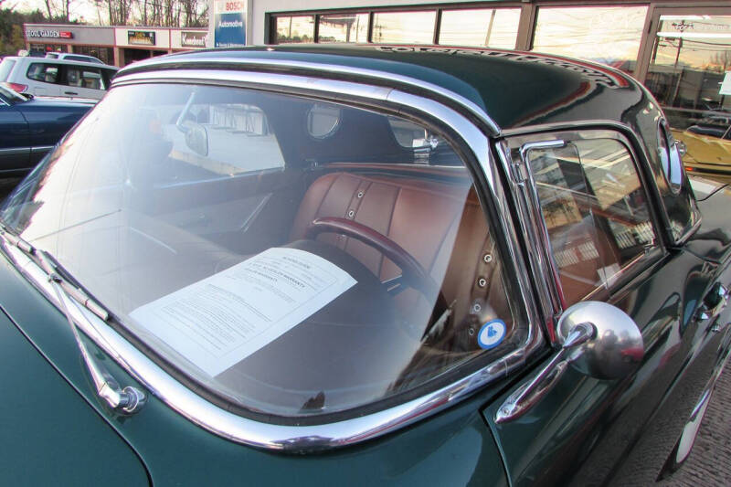 1957 Ford Thunderbird