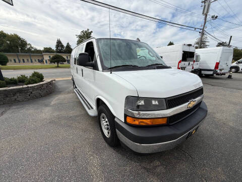 2023 Chevrolet Express 2500