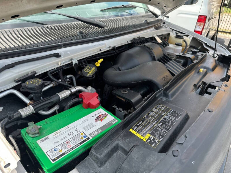 2012 Ford E-Series E-150 XL