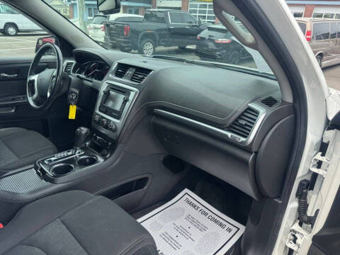 2014 GMC Acadia SLE-2