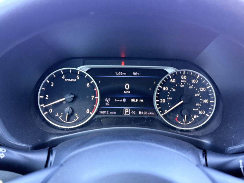 2024 Nissan Sentra SV