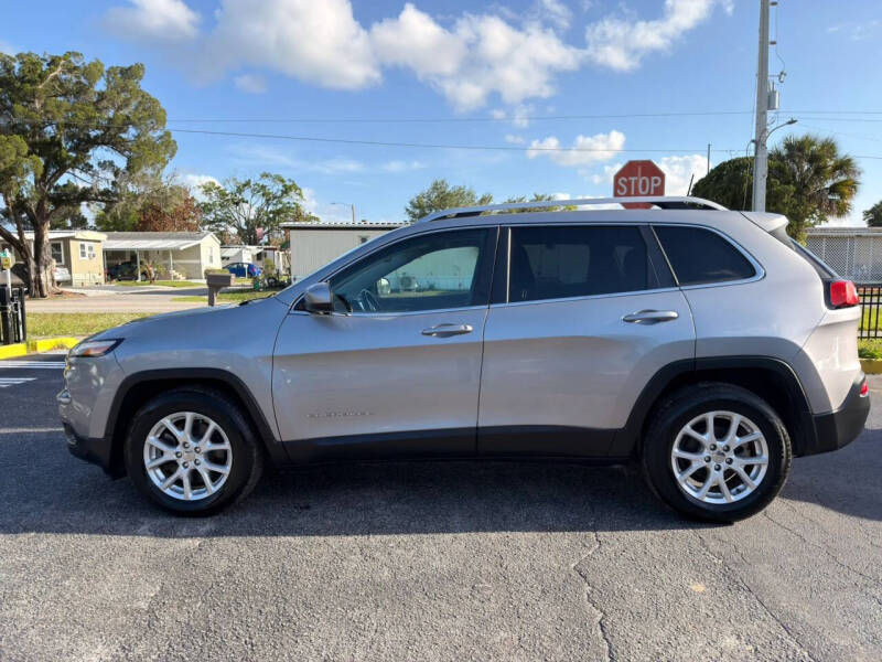 2017 Jeep Cherokee Latitude