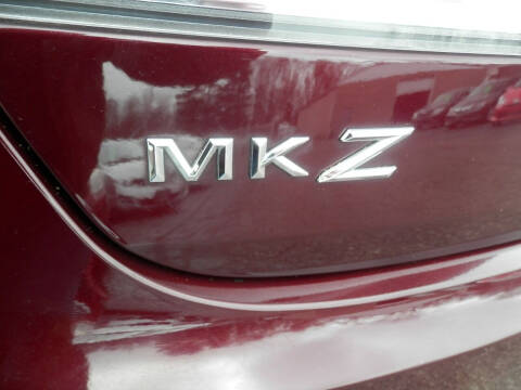 2017 Lincoln MKZ Select